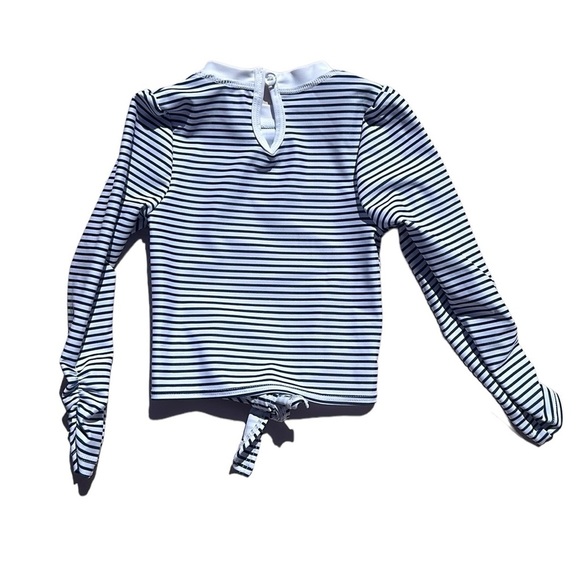 NWT Snapper Rock Rashguard Top
Long Sleeve Navy White stripe 3-6 months UPF 50+ - Picture 2 of 7